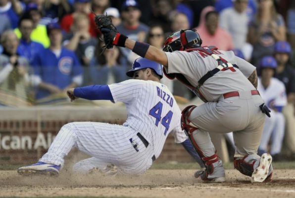 Chicago's Kris Bryant watches his home run against St. Louis on Saturday afternoon