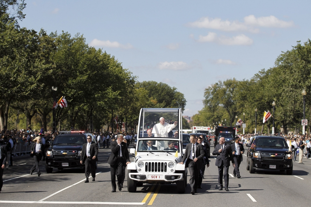 Alex Brandon—AP		The papal parade down Washington’s Constitution Avenue attracted crowds eager for a look at one man and at history