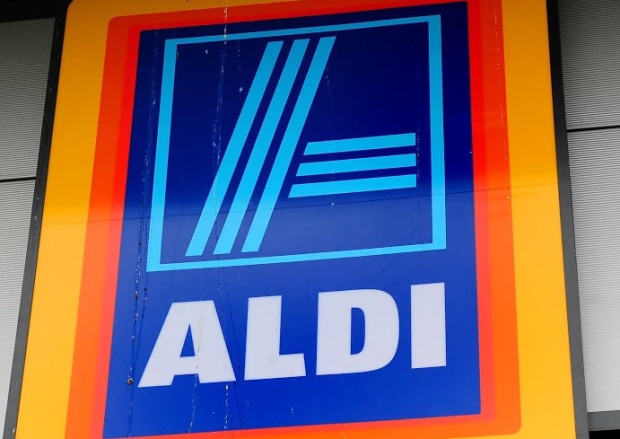 Discount retailer Aldi plans online shop