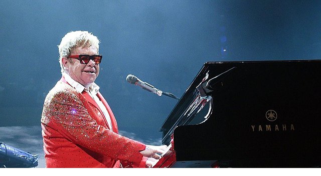 Russian comedians say they prank called Elton John as Putin