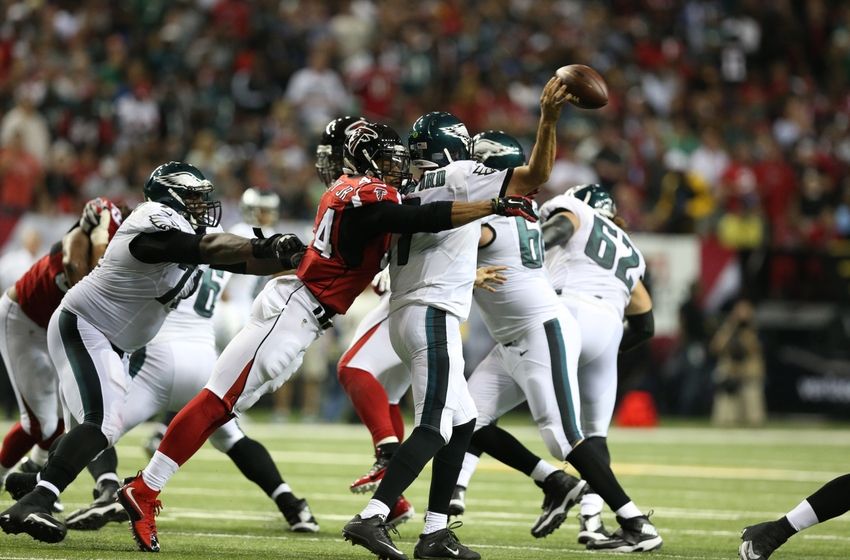 Scouting Sam Bradford QB Heats Up But Loses Eagles Debut