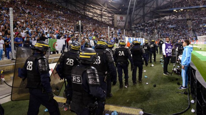 Lyon chief blasts Marseille crowd violence