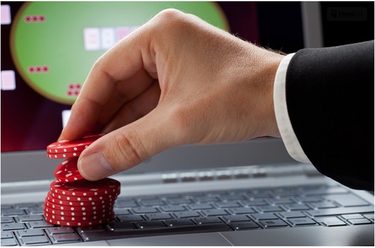 The great online poker scam: Criminals are hacking into gambling accounts to