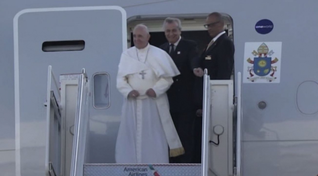 Pope Francis lands in New York