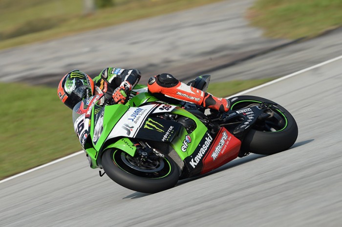 Sykes just kept Rea at bay in the first session