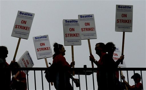 Seattle teachers, school district reach tentative agreement