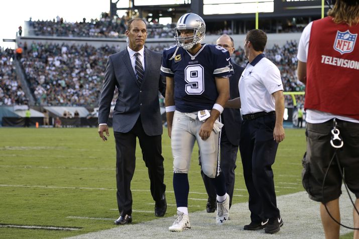 Dallas Cowboys beat Philadelphia Eagles, lose another star (Tony Romo)