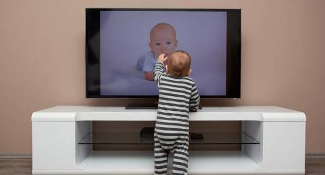 Toppled TVs causing serious injuries in kids study