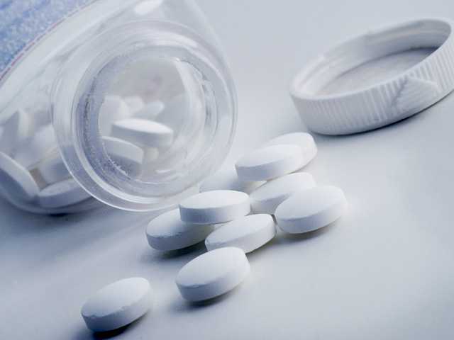 Panel backs daily aspirin only for certain adults