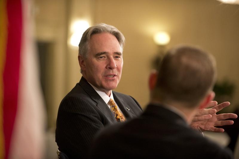 UT Athletic director Steve Patterson is leaving his job