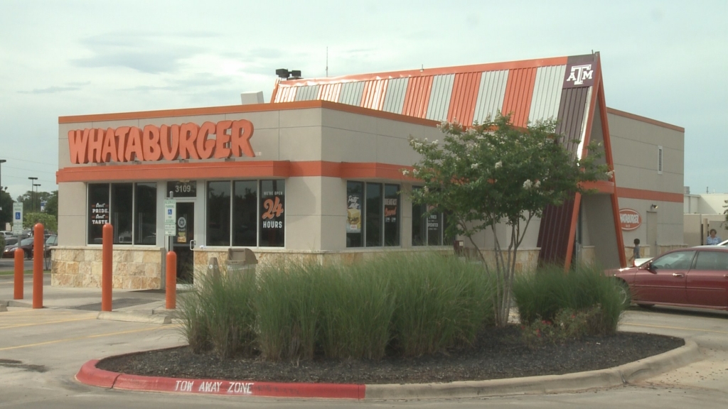 LEWISVILLE- Whataburger has fired a worker who refused to serve two off-duty in-uniform law enforcement officers who stopped at a Dallas-area restaurant