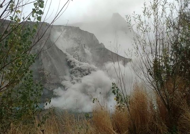 Pakistan's northern Hunza valley following an earthquake