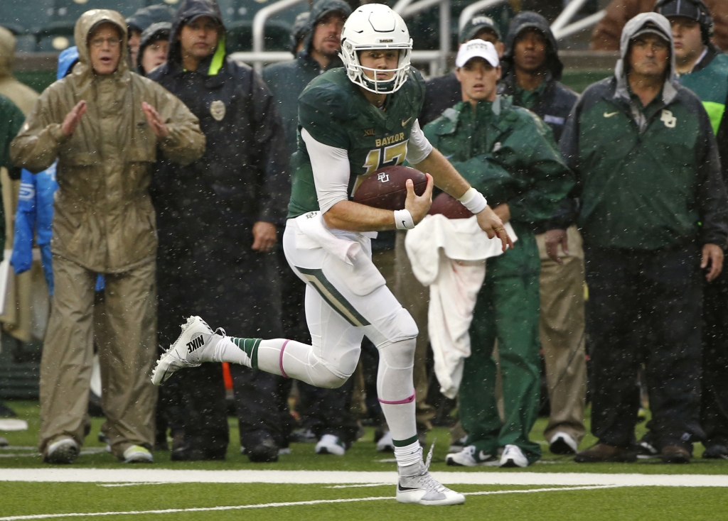 No. 2 Baylor facing potential huge loss with QB Seth Russell hurt