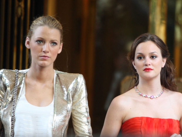 Blake Lively and Leighton Meester in Gossip Girl