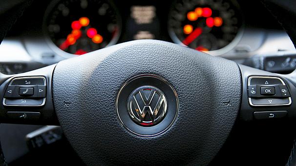 German investor confidence nosedives after VW emissions scandal