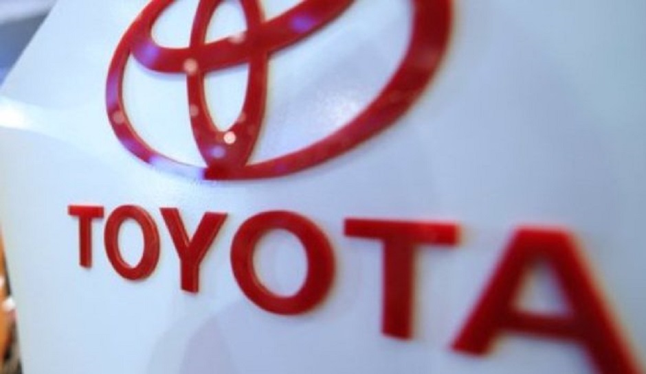 Toyota Becomes Top Automaker