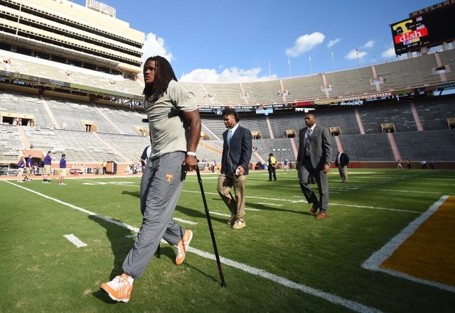 Tennessee DT Shy Tuttle out for season