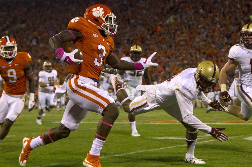 Oct 17 2015 Clemson SC USA Clemson Tigers wide receiver Artavis Scott carries the ball during the first quarter against the Boston College Eagles at Clemson Memorial Stadium. Mandatory Credit Joshua S. Kelly-USA TODAY Sports