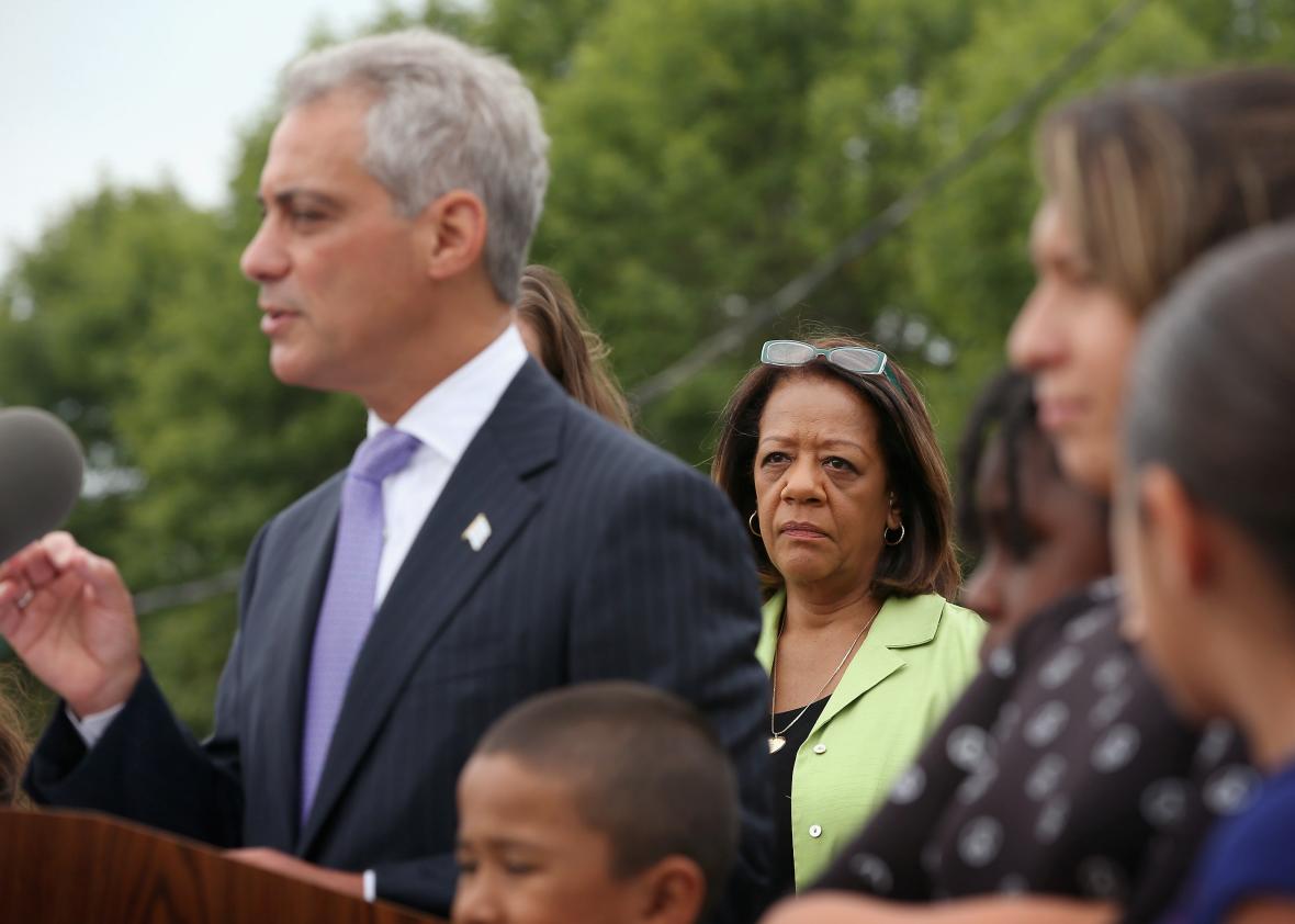 175637271-chicago-public-schools-ceo-barbara-byrd-bennett-listens