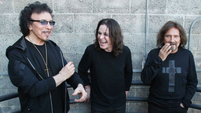 Black Sabbath prolong 'The End' tour