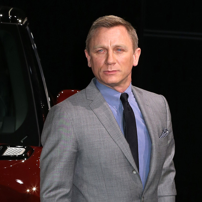 Daniel Craig