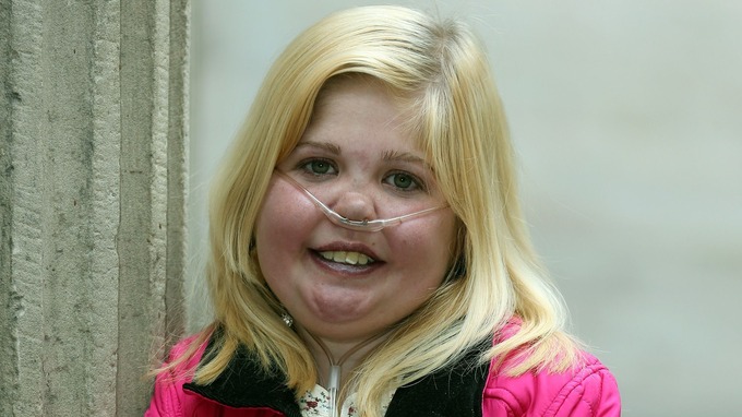 Kirsty Howard dies aged 20