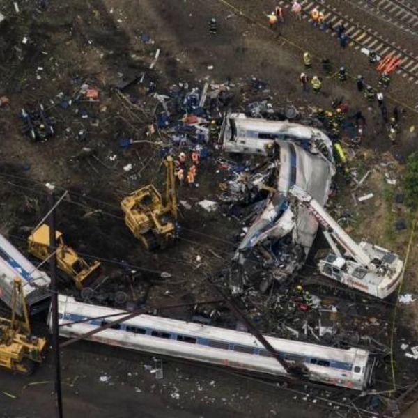 Derailed train in Northfield