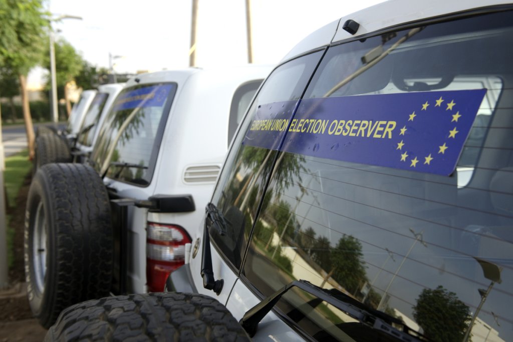 European Union observers gave Guinea’s presidential elections a clean bill of health on Tuesday despite protests by opposition supporters