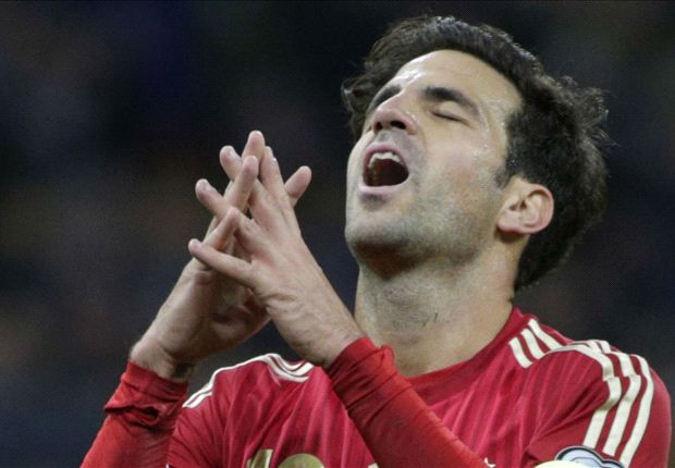 Fabregas misses penalty on 100th Spain appearance