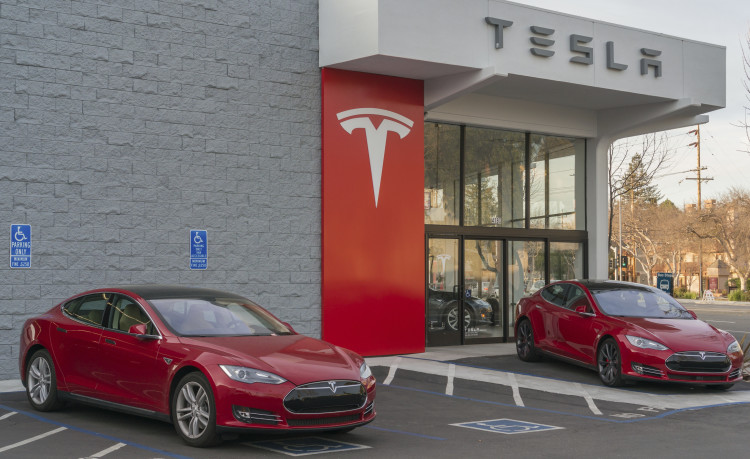 Tesla iStock  maislam