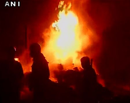 Fire blaze in Delhi's Mangolpuri area