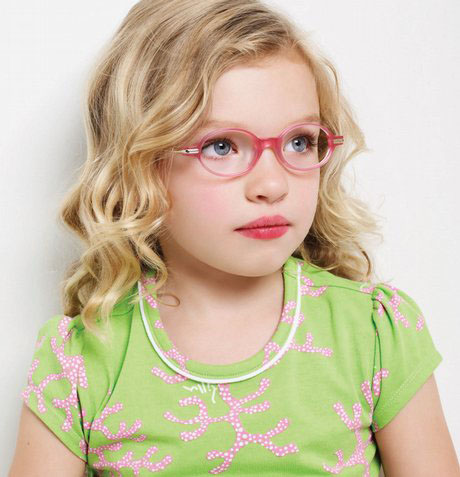 Why Firstborn Children May Become Nearsighted