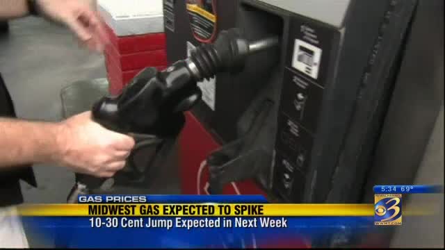 Gas prices expected to rise 10 to 30 cents per gallon story image