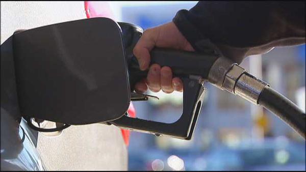 New Jersey gas prices rise slightly