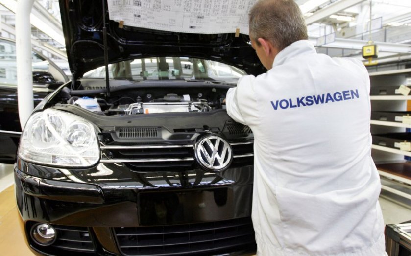 German business optimism resilient after VW scandal