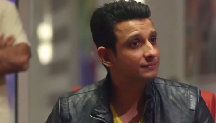 Doing an erotic thriller was a complete shift Sharman Joshi