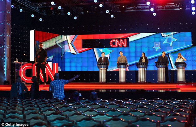 As stand-ins rehearsed tonight's Democratic debate White House Press Secretary Josh Earnest asked if President Obama would be tuning in and he said he'wouldn't be surprised if the POTUS watched