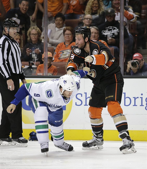 NHL Anaheim Ducks at San Jose Sharks