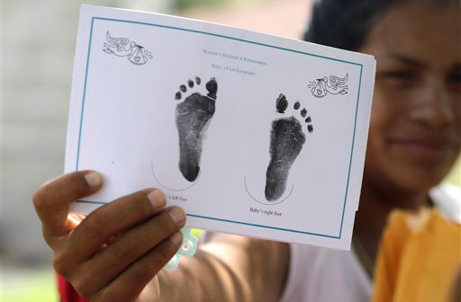 Judge: Texas can deny birth certificates for U.S.-born children of immigrants