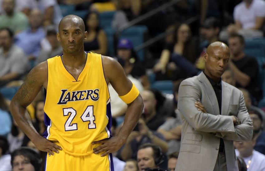 Lakers News: Kobe Bryant's Injury 'Not Serious' Claims Byron Scott