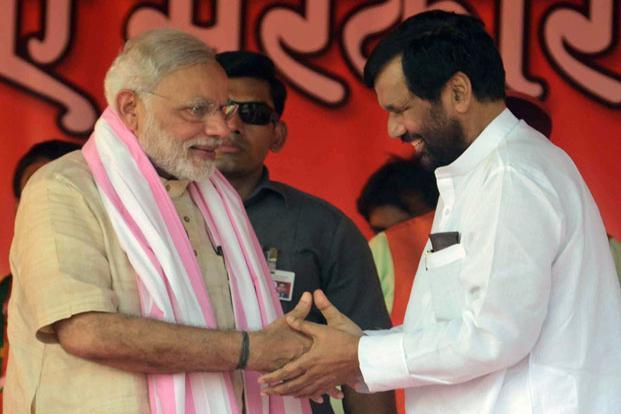 Prime Minister Narendra Modi with minister for food and public distribution Ram Vilas Paswan at an election rally in Banka district of Bihar on Friday