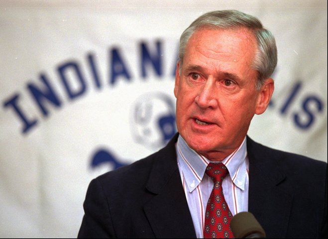 Former NFL coach Infante dies at 75