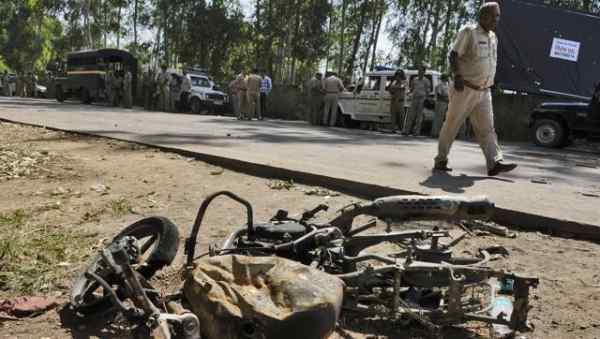 They stoned father till death Daughter of man accused of cow slaughter