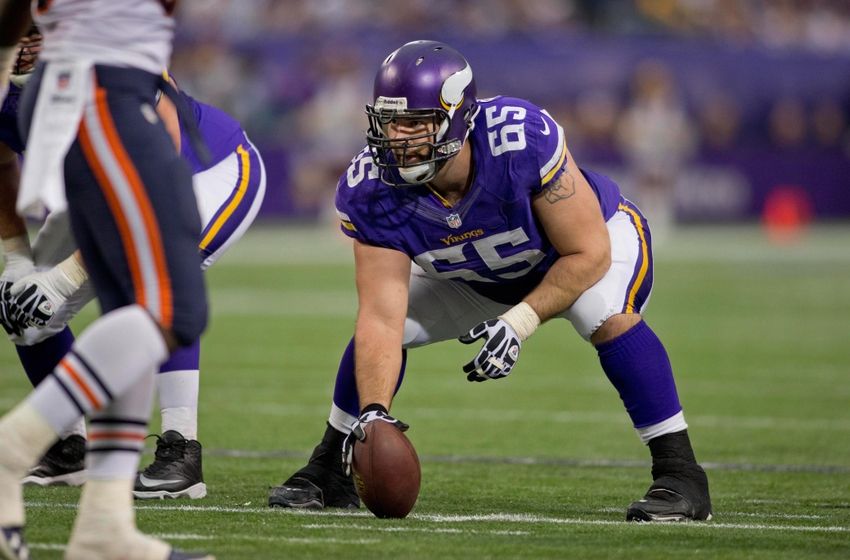 Vikings center John Sullivan suffers back rehab setback