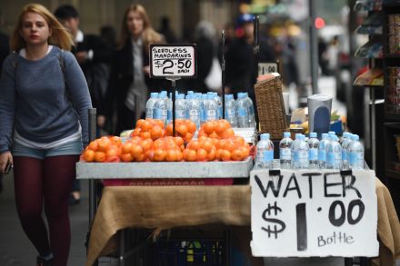 Australia business confidence rebounds, job outlook brighter-survey