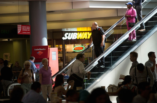 Naked woman attacks at Subway restaurant