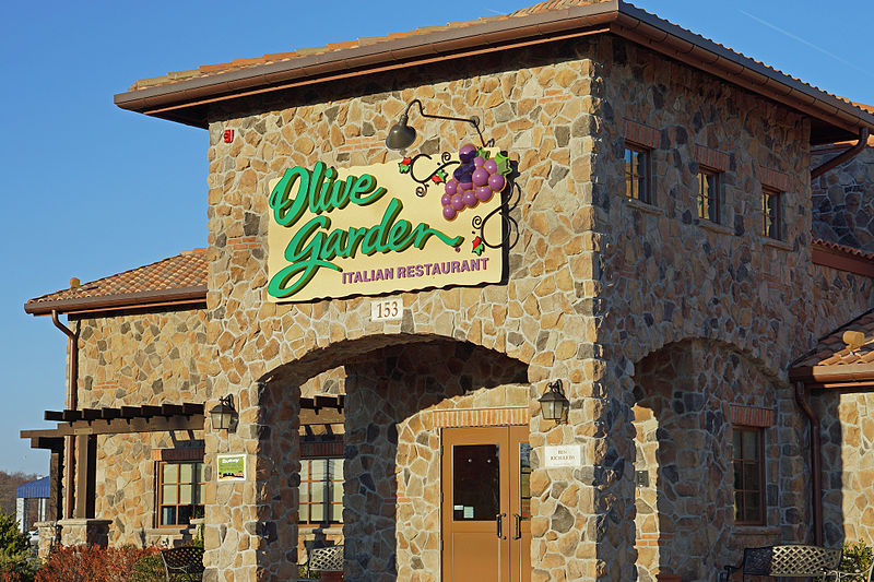 800px-Olive_Garden_Italian_Restaurant