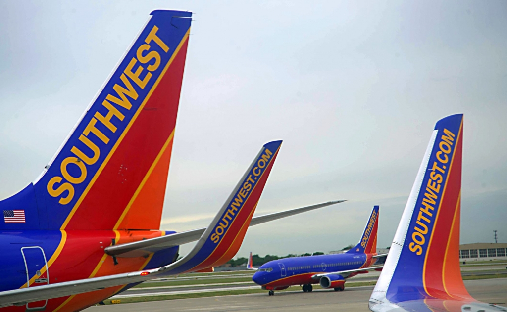 Southwest Airlines customers encouraged to arrive 2 hours early, amid