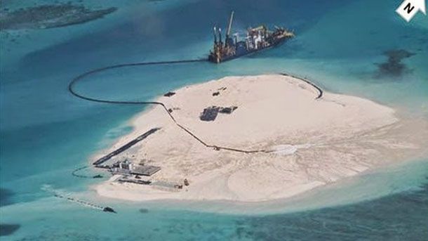 American Navy vessels to sail near artificial islands in South China Sea