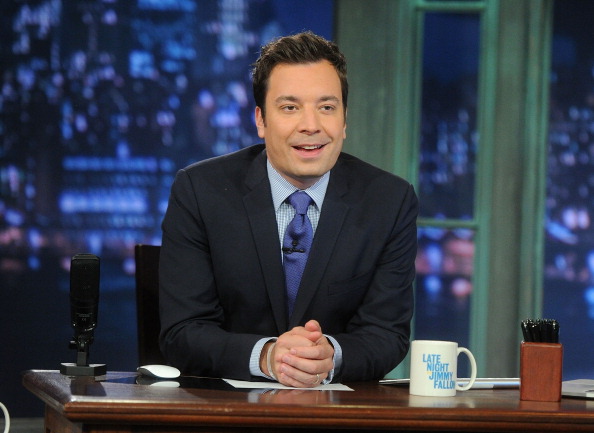 Jimmy Fallon Injury Status Host Hurts His Hand After Falling At Harvard Event